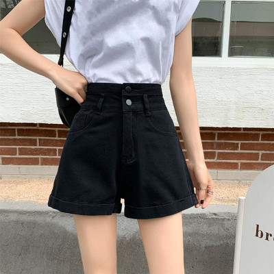 Pantaloni scurți moderni cu talie înaltă - în trei culori