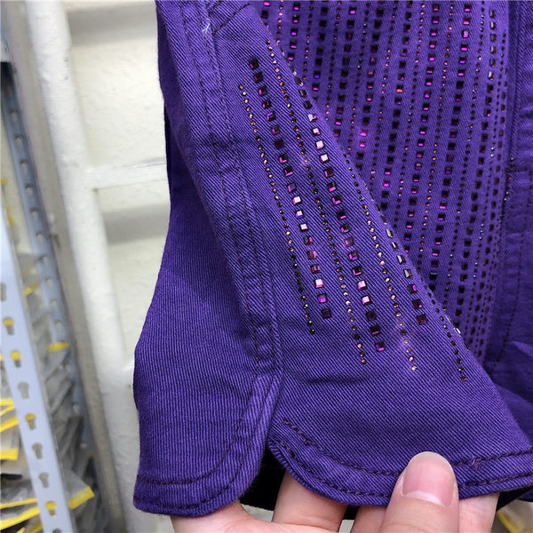 Pantaloni scurti eleganti de dama cu talie inalta si pietre decorative