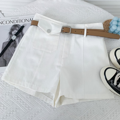 Model nou de pantaloni scurti de dama cu buzunar si curea