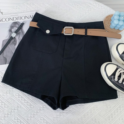 Model nou de pantaloni scurti de dama cu buzunar si curea