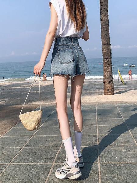 Дамски къси дънкови панталони с висока талия втален модел