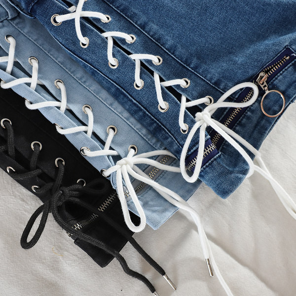 Pantaloni scurți din denim cu cravate și talie înaltă