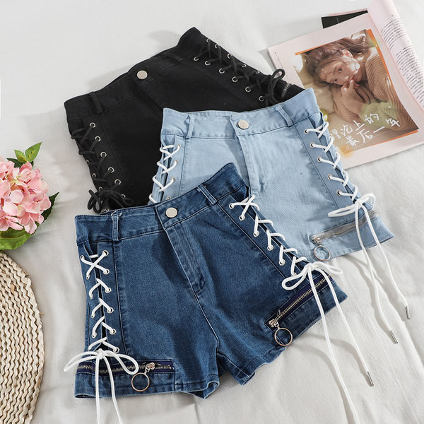 Pantaloni scurți din denim cu cravate și talie înaltă