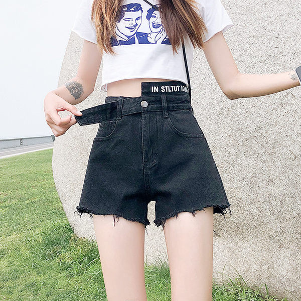 Sieviešu plati džinsa šorti ar uzrakstu