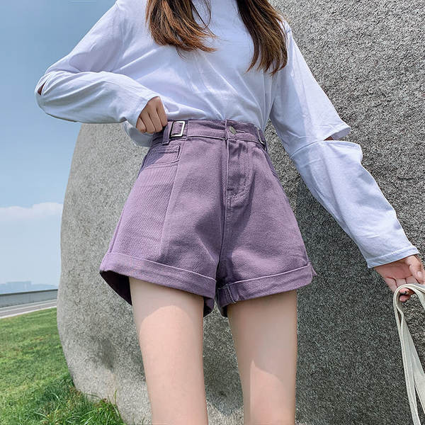 Sieviešu plati džinsa šorti ar metāla elementu pie jostas