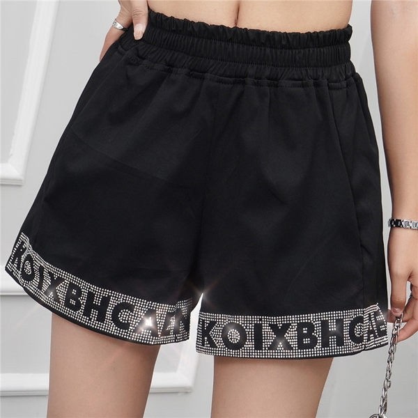 Moderni sieviešu šorti ar augstu vidukli platu modeli