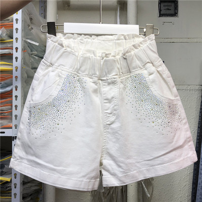 Sieviešu šorti ar augstu vidukli platu modeli