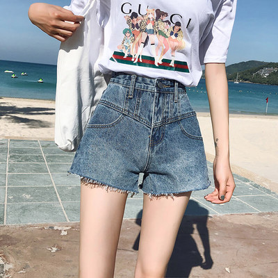 Sieviešu džinsa šortu modelis ar kabatām