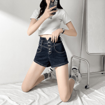 Pantaloni scurți din denim de damă cu talie înaltă și nasturi