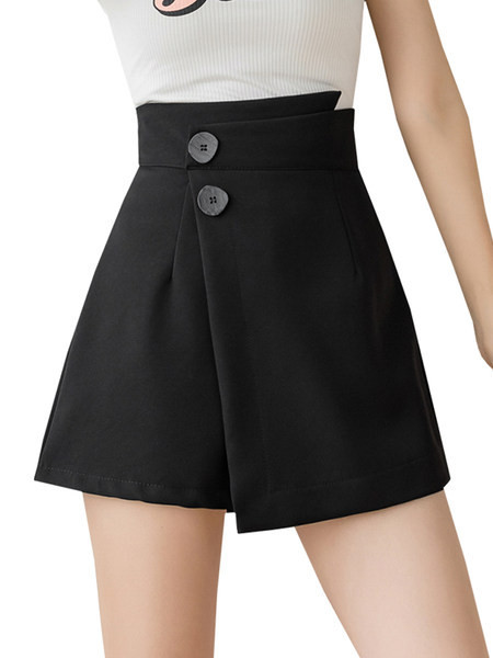 Pantaloni scurți de damă - model asimetric