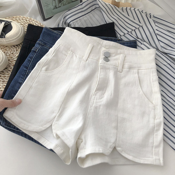 Къси дамски панталони с джобове-широк модел