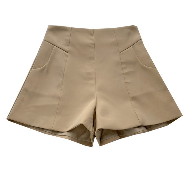 Stilīgi sieviešu šorti ar augstu vidukli un rāvējslēdzēja aizdari