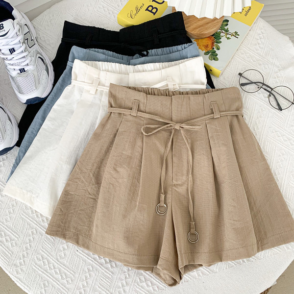 Pantaloni scurți de damă lați model nou cu talie înaltă