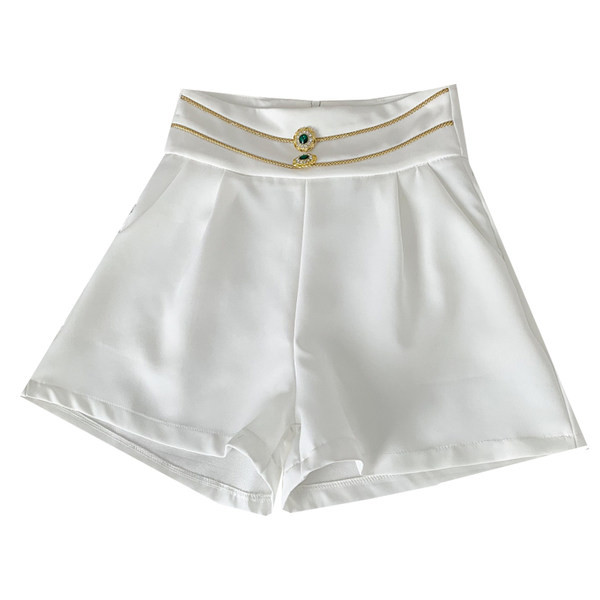 Īsas modeļa sieviešu bikses ar augstu vidukli baltā un melnā krāsā