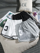 Pantaloni scurti de dama model uni cu margini