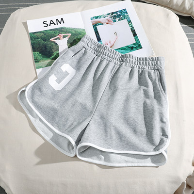 Pantaloni scurti de dama model uni cu margini