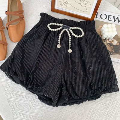 Sieviešu ikdienas šorti ar pērlēm baltā un melnā krāsā
