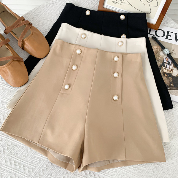 Model nou de pantaloni scurti de dama cu nasturi in mai multe culori