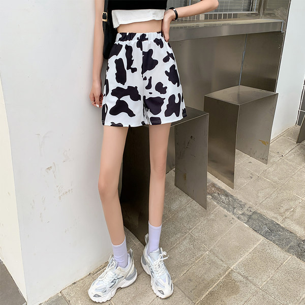 Ženske kratke hlače sa animal printom