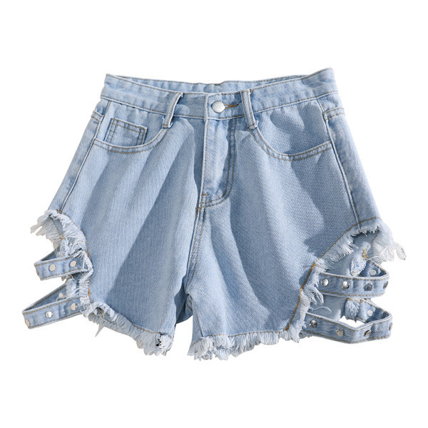 Pantaloni scurți moderni de damă cu motive rupte și elemente metalice