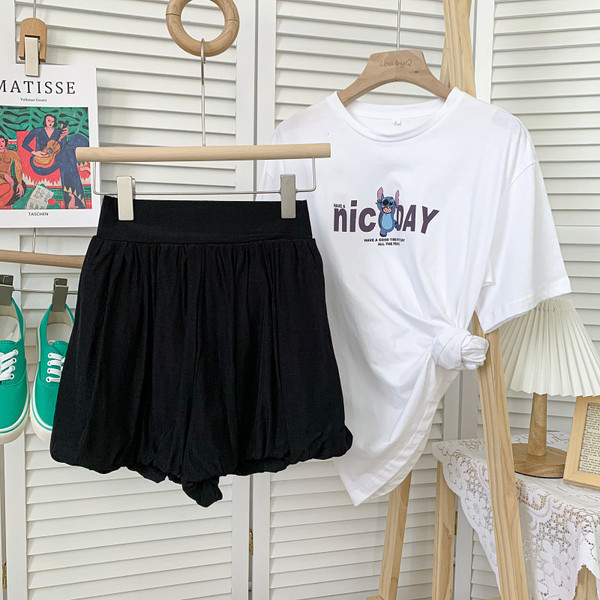 Ikdienas šorti - plats modelis trīs krāsās