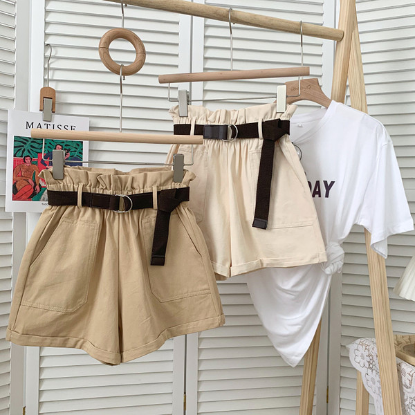 Pantaloni scurți casual de vară cu buzunare și curea