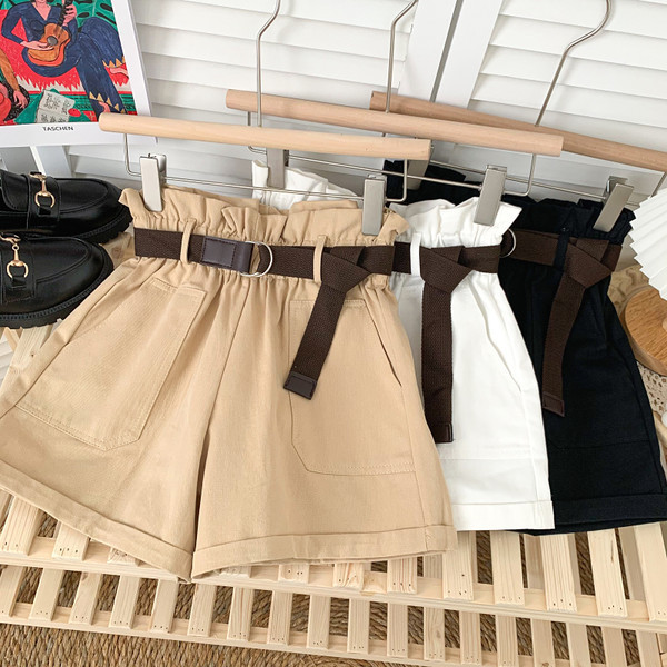 Pantaloni scurți casual de vară cu buzunare și curea