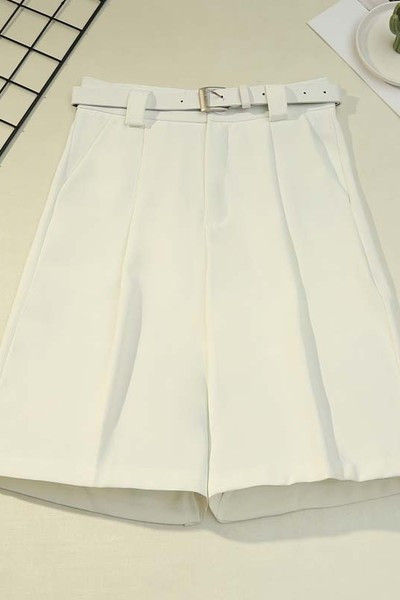 Ikdienas sieviešu šorti ar augstu vidukli un jostu