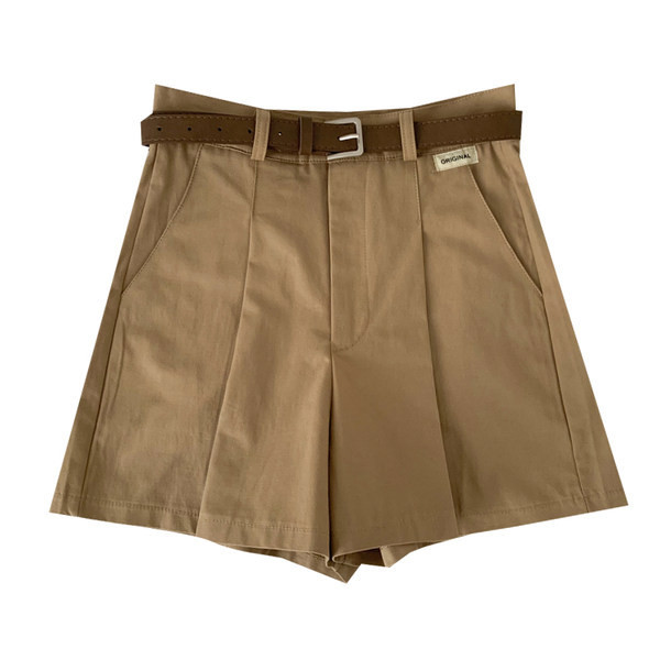 Pantaloni scurți casual de damă cu picioare largi