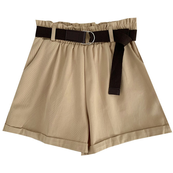 Ikdienas šorti ar jostiņu un kabatām vairākās krāsās