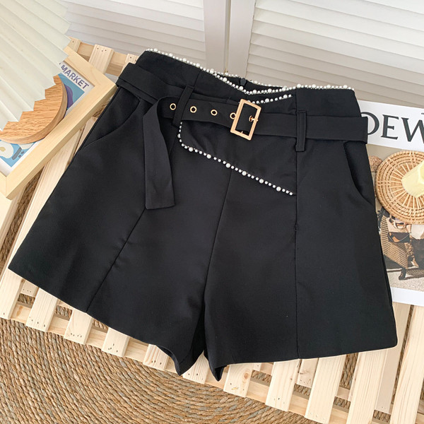 Pantaloni scurti de dama de vara model nou cu centura si perle in alb si negru