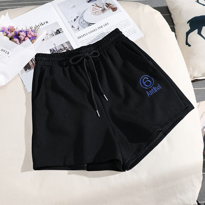 Sieviešu sporta šorti vienkāršs modelis ar izšuvumu