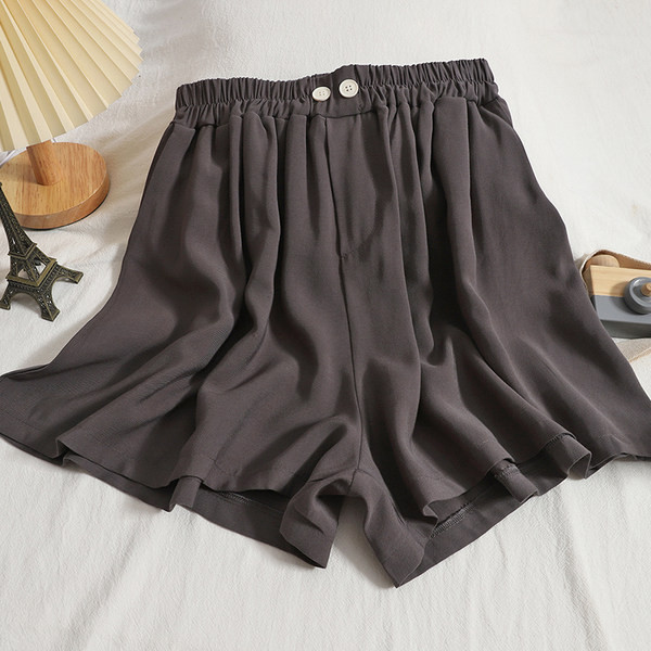 Pantaloni scurti de dama cu talie elastica si nasturi