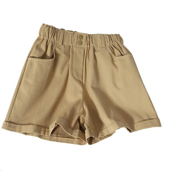 Jauns sieviešu šortu modelis no plāna džersija