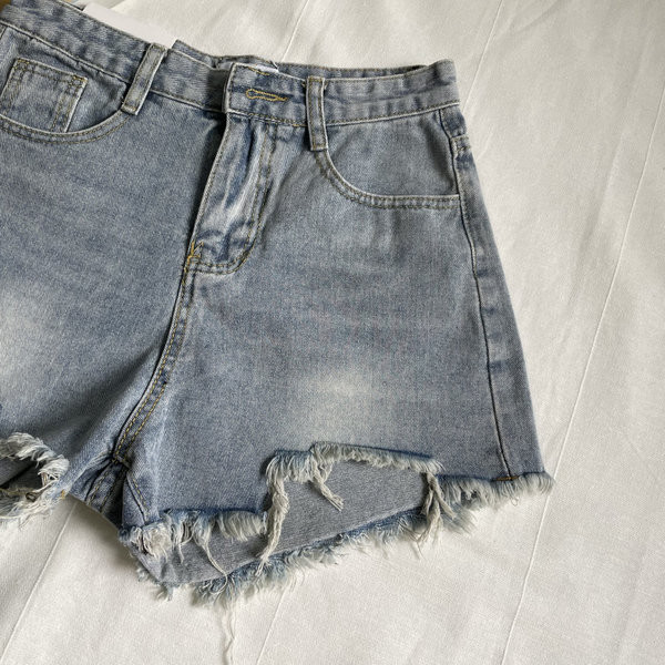 Blugi scurti de dama cu talie inalta si linie A