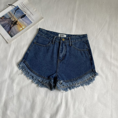 Šorti ar pušķiem vairākās krāsās