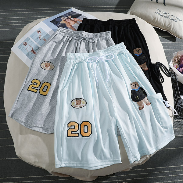 Ежедневни дамски панталони 3/4 дължина с апликация