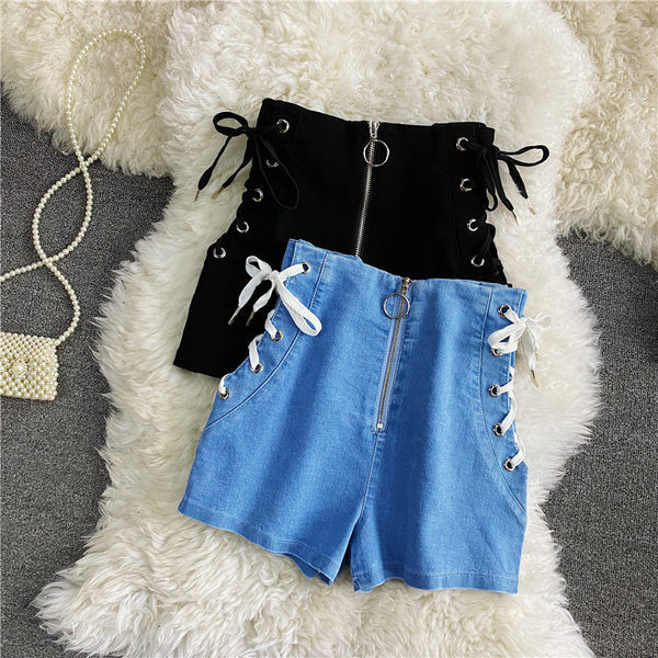 Pantaloni scurți cu cravate și fermoar