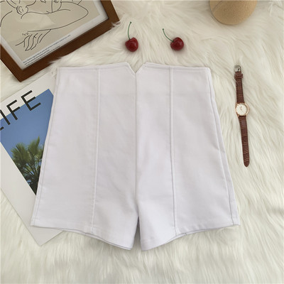 Stilīgi sieviešu šorti ar augstu vidukli vienkāršu modeli