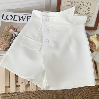 Jauns šortu modelis ar pogām vairākās krāsās sievietēm