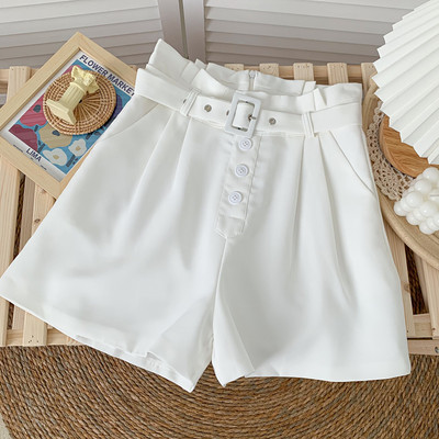 Ikdienas vasaras šorti ar jostiņu un pogām