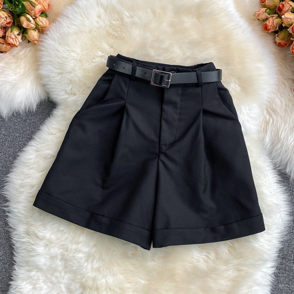 Model nou de pantaloni de dama monocolor cu curea