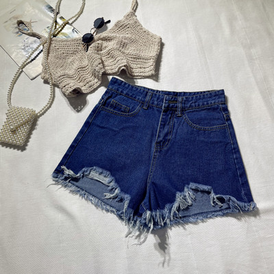 Īsi džinsi ar augstu vidukli ar plēstiem motīviem - vairākās krāsās