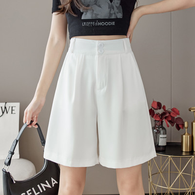 Pantaloni scurți cu talie înaltă și picioare largi pentru femei