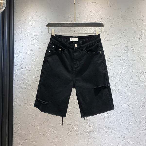 Blugi de damă în alb