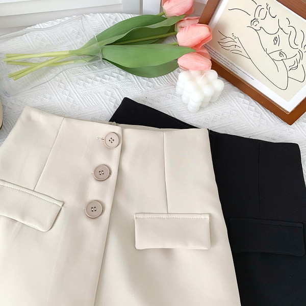 Fusta-pantaloni de dama model nou cu nasturi