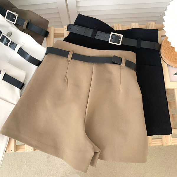Model nou de pantaloni scurți de damă cu talie înaltă și curea - mai multe culori