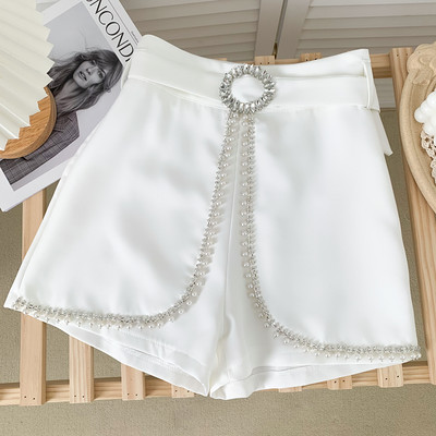 Модерни къси дамски панталони с камъни и перли - бял и черен цвят