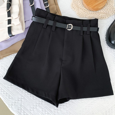 Jauna modeļa vasaras šorti ar jostiņu