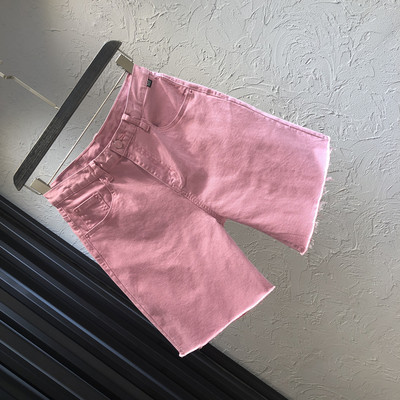 Sieviešu džinsi ar kabatām un augstu vidukli